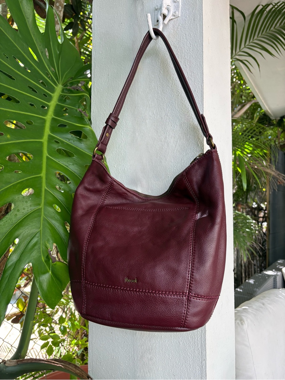 The Sak Sequoia Burgundy Wine Leather Hobo Bag With Charm - Picture 2 of 8
